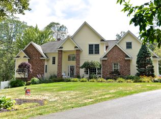 321 Matthews St, Bristol, CT 06010
