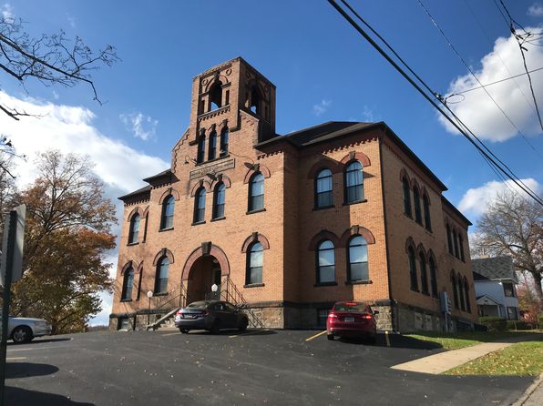 25 Hastings Ave #101