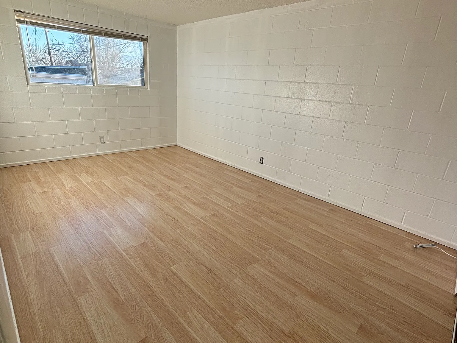 2 bed, $1,400 — Photo 4