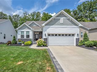 7818 Hunting Lake Dr, Concord Township, OH 44077