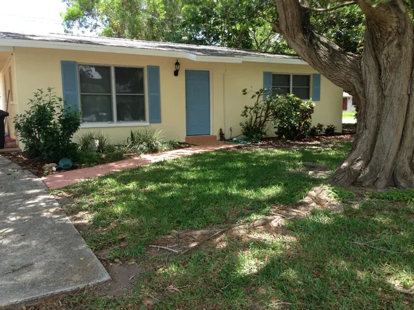 3615 35th Avenue Dr W, Bradenton, FL 34205