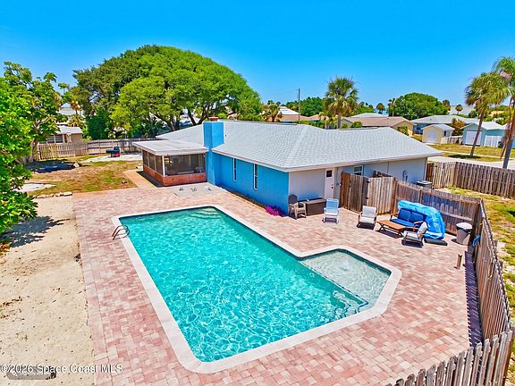 2nd image of 645 Kingston Cir