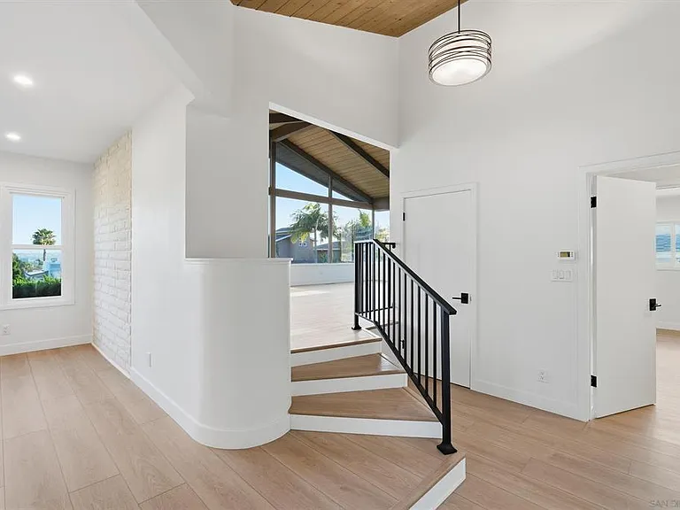 934 Candlelight Pl — Photo 9
