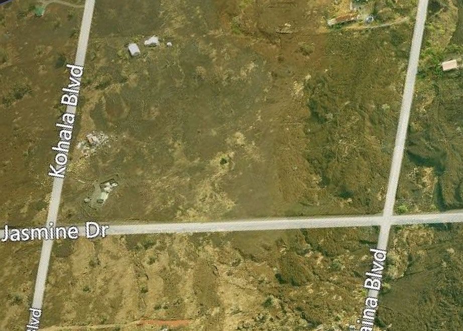 2nd image of 92-8386 Jasmine Dr