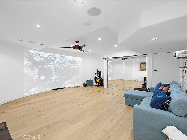 1545 Caribbean Way — Photo 16