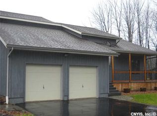 417 Damon Point Rd, Bridgeport, NY 13030