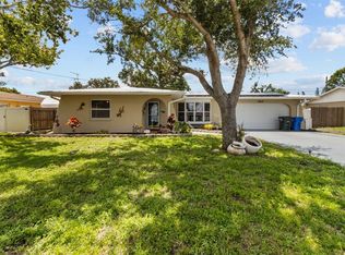 3507 Oxford Dr W, Bradenton, FL 34205