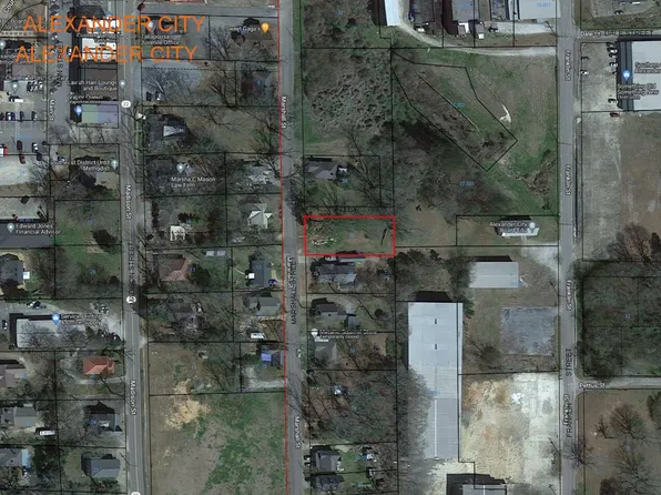 233 Marshall St, Alexander City, AL 35010