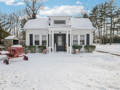 2 Oak Street, Saint James, NY, 11780