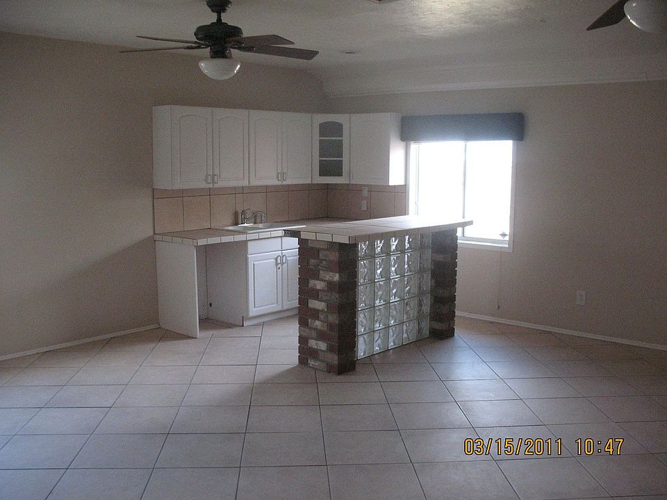 2nd image of 42446 8th St E