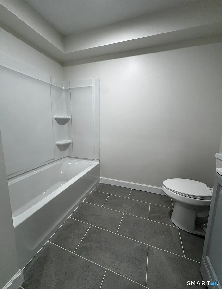 Building Photo - 340 Brightwood Ave #2