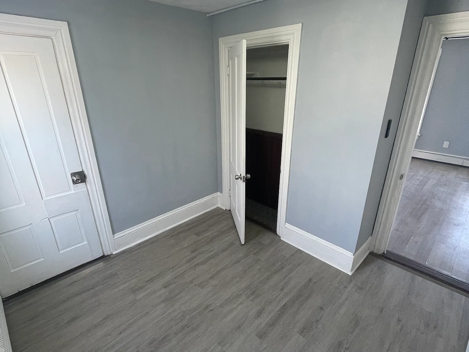 3 bed, 1173 sqft, $1,975 — Photo 4