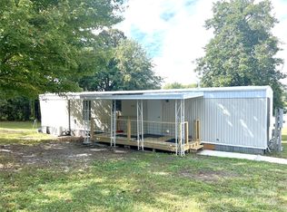 3674 L R Walker Rd, Morganton, NC 28655