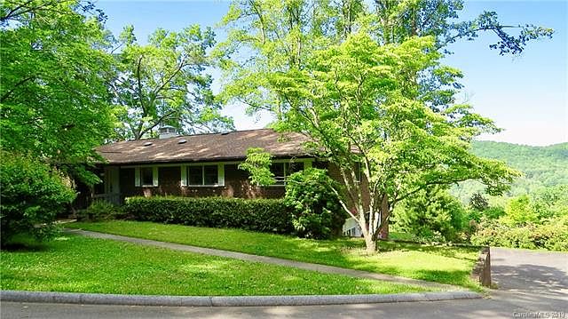 2nd image of 446 Sky Ridge Ln