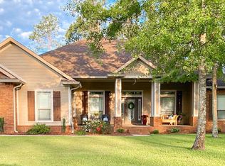 6001 Augustine Dr, Pace, FL 32571