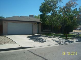 737 Perdew Ave, Ridgecrest, CA 93555