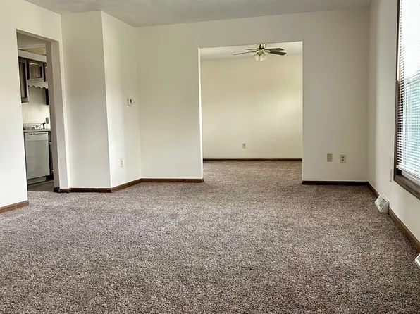 5623 Ryewyck Dr #27, Toledo, OH 43614