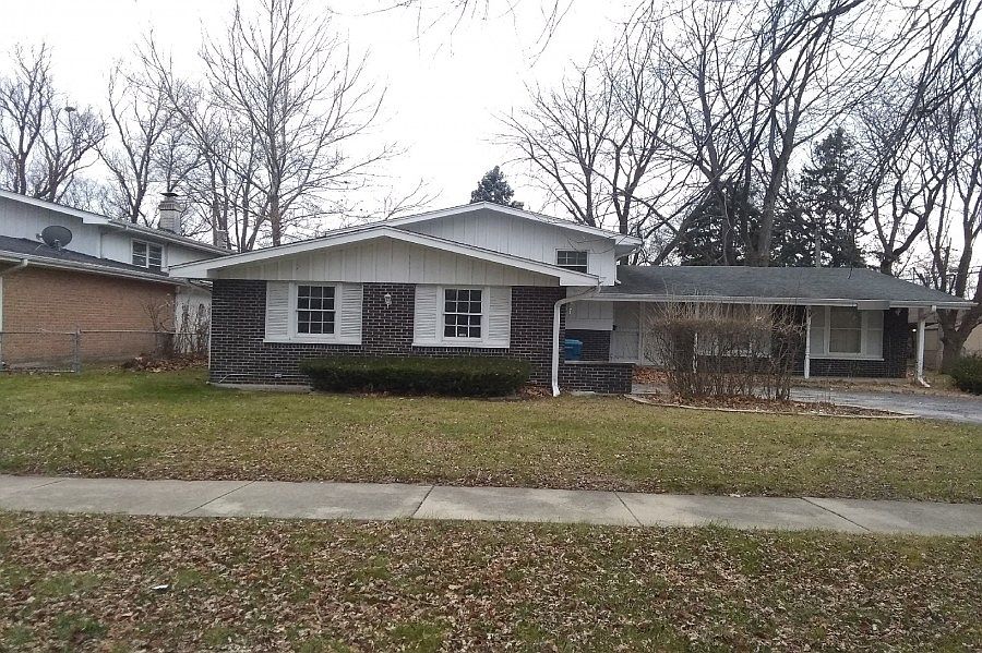 1st image of 17010 Kenwood Ave