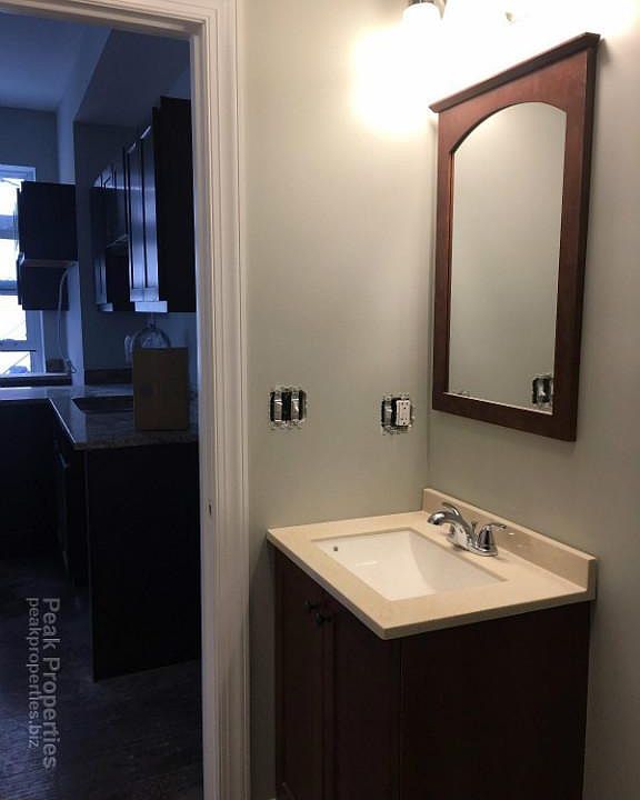 1st image of 1616 W 18th St #1114