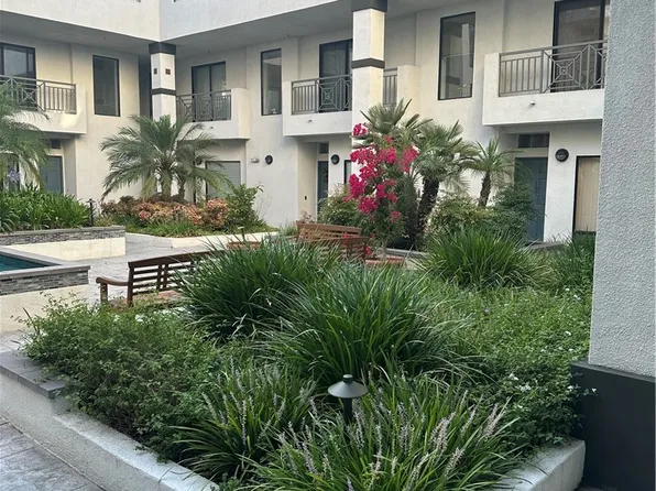 111 S Oak Knoll Ave APT 215, Pasadena, CA 91101