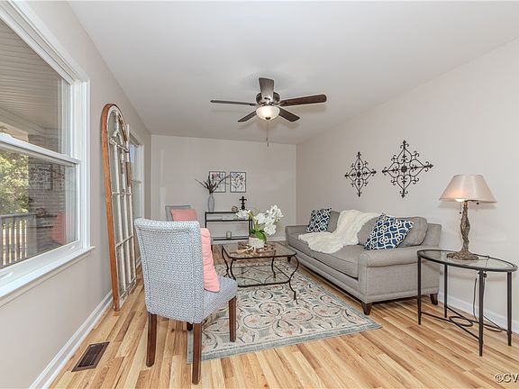 4th image of 492 Tanglewood Dr