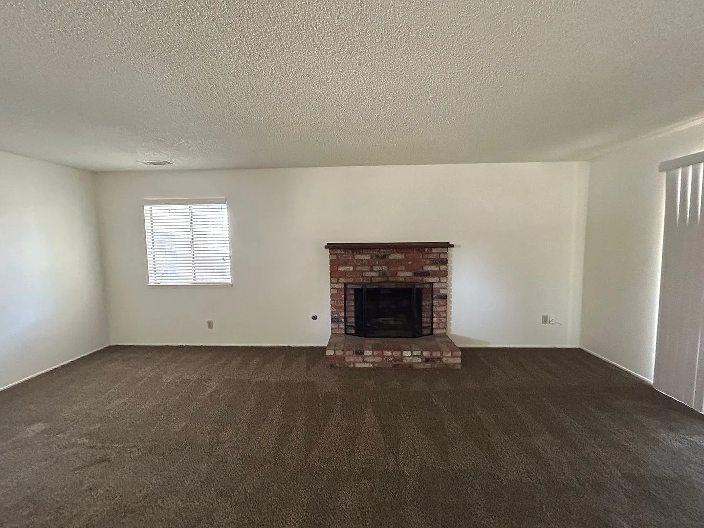 Upcoming 3 Bedroom 2 Bathroom! — Photo 3