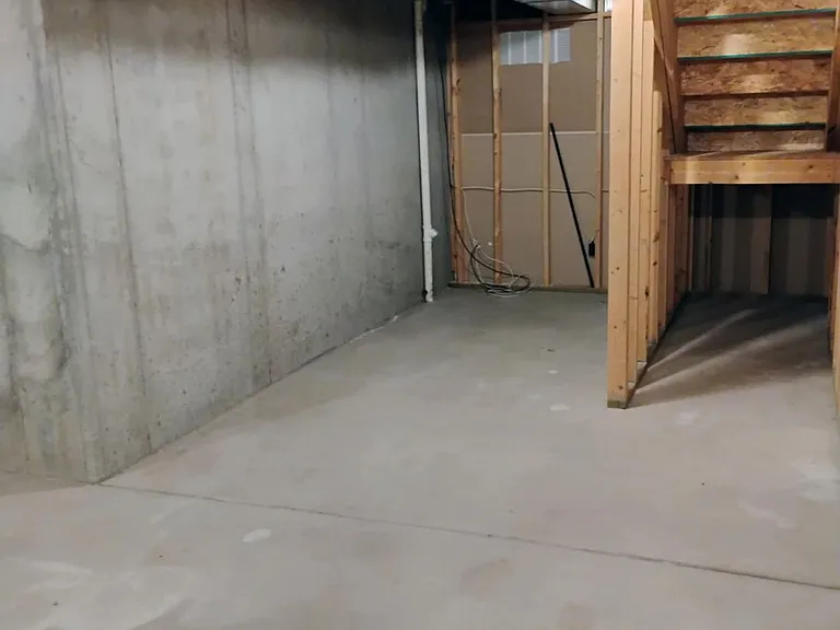 1818 N Nickelton Ct — Photo 27