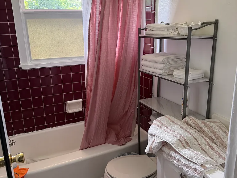 414B Lake St #414B — Photo 8