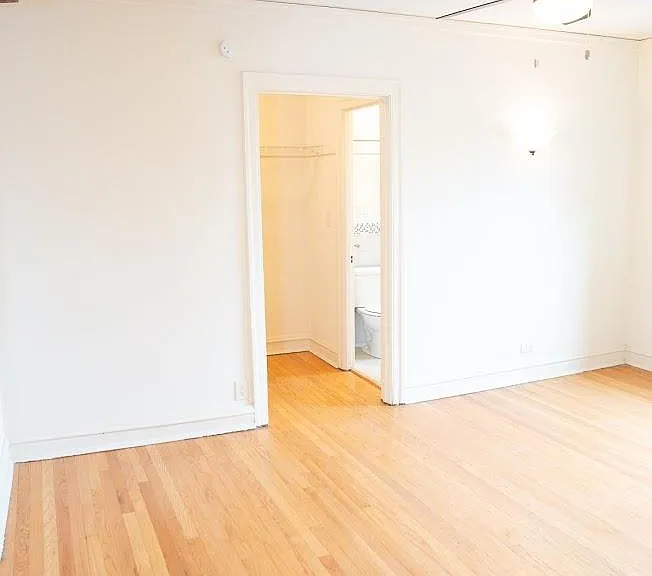 1824 N Lincoln Park W #110 — Photo 15