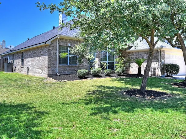 9830 Memorial Crossing Drive, Tomball, TX 77375