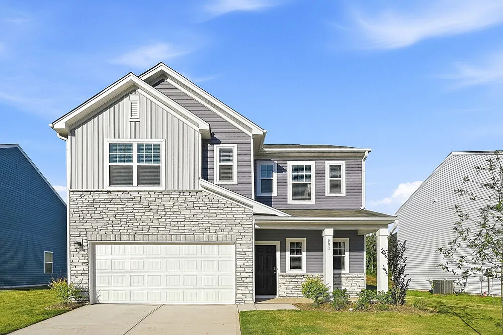 4 bed, 2.5 bath, 1801 sqft, $2,090 — Photo 1
