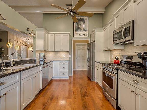3rd image of 4359 Battlecreek Ct W