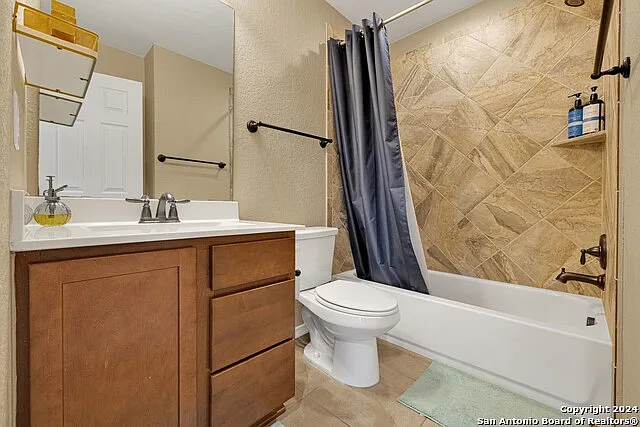 6730 Carmona Pass — Photo 15