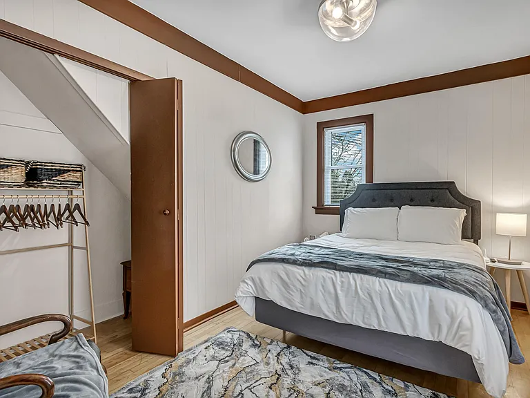 817 Bell Ave #UPSTAIRS — Photo 10