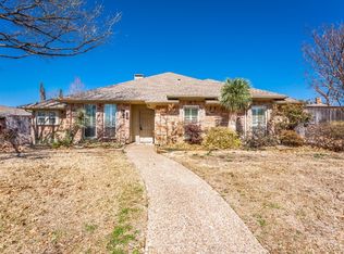 2323 Castle Rock Rd, Carrollton, TX 75007
