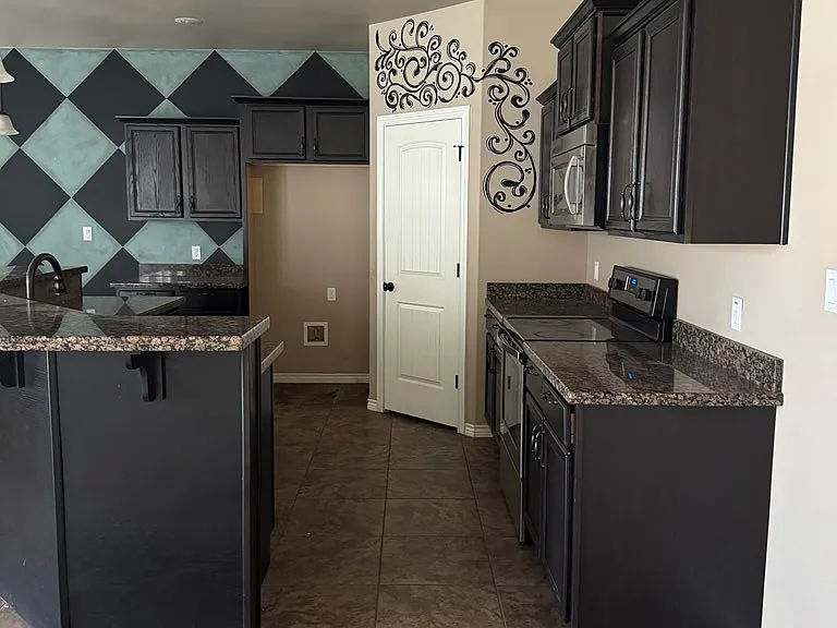 3404 Bastrop Ave — Photo 3