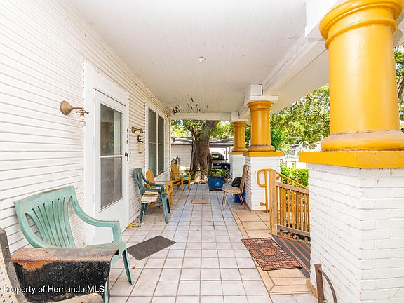 5th image of 418 W Frances Ave #2