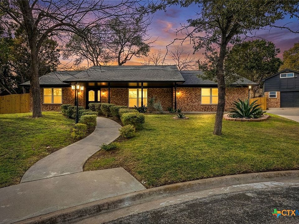 1st image of 1202 Tanglewood Ct