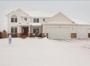 7828 Golf Point Dr SE, Caledonia, MI