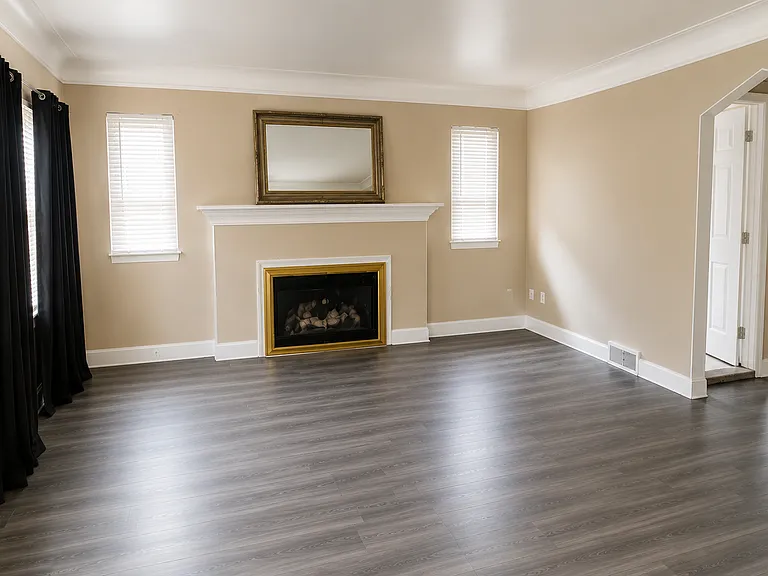 16811 Cruse St — Photo 2