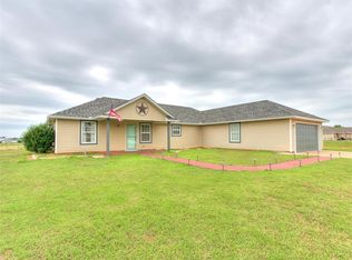 1210 Kristen Ln, Blanchard, OK 73010