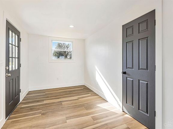 3rd image of 3530 Cheryl Dr
