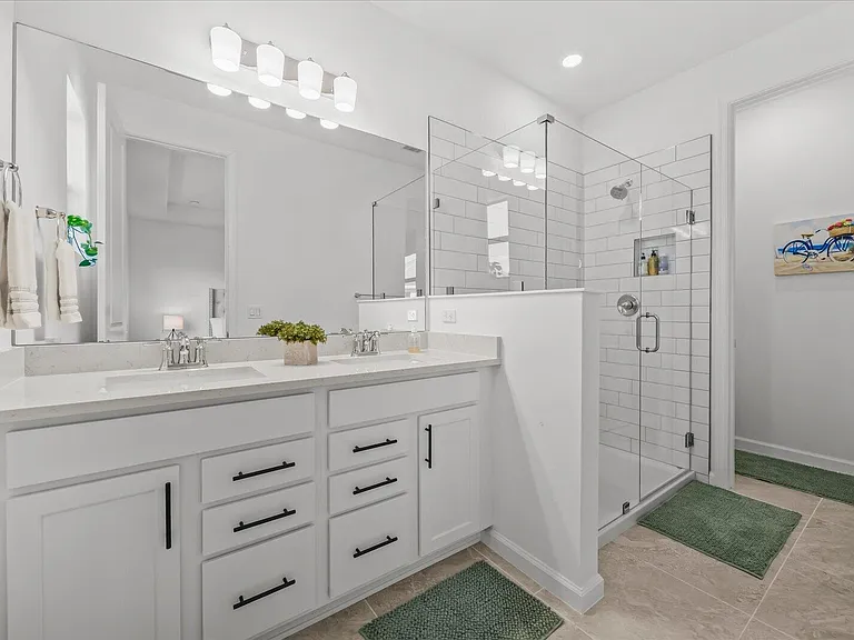 276 SW Sally Way — Photo 22