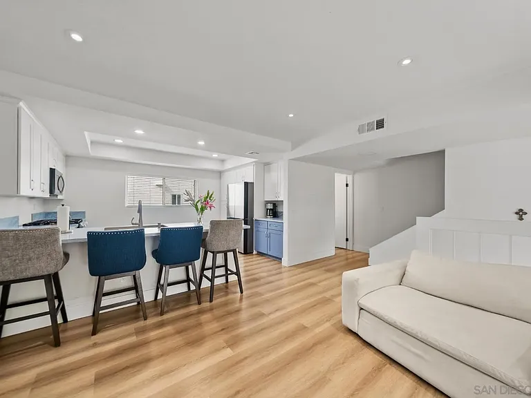 7410 Caminito Carlotta — Photo 28