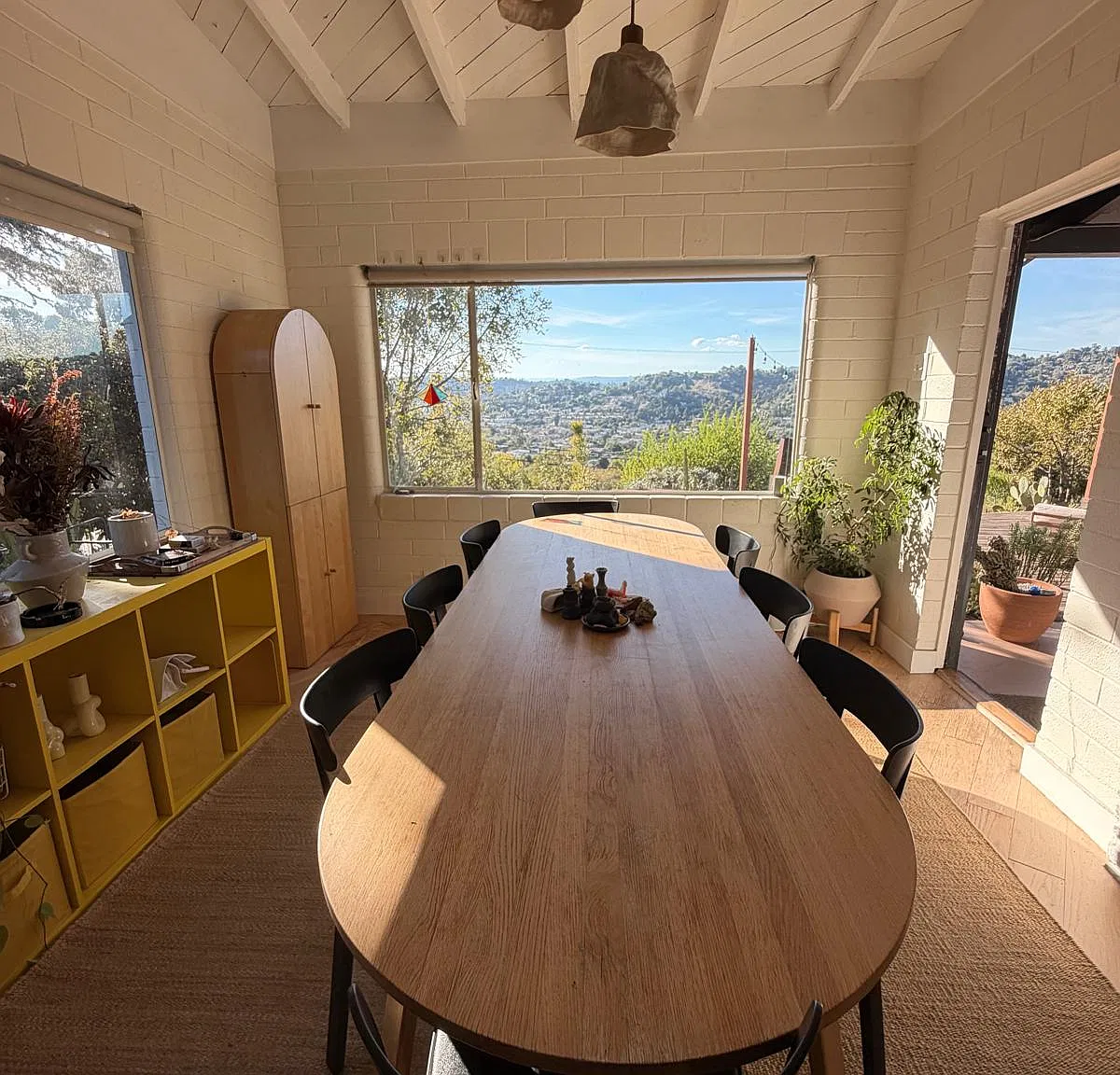 4 bed, 2.5 bath, 1876 sqft, $13,000 — Photo 3