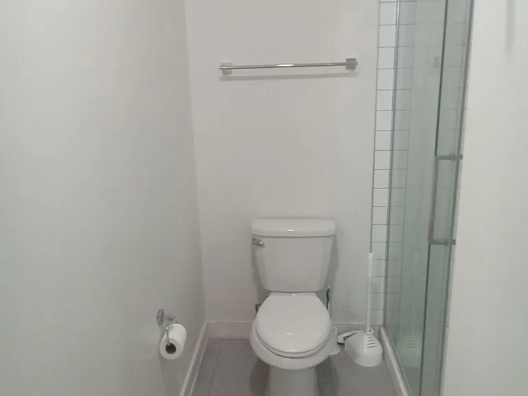 4700 Kingsessing Ave — Photo 16