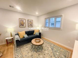 77 Thorndike St #2A, Cambridge, MA 02141