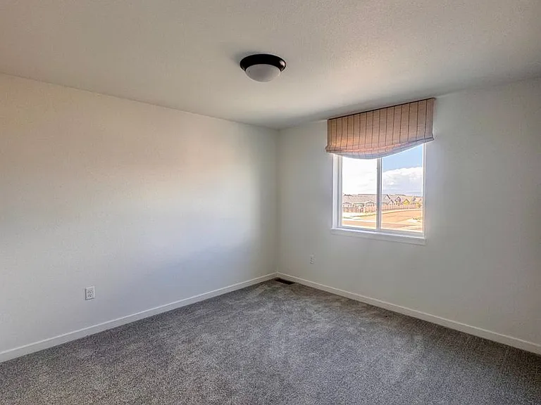 8275 Nat Love Dr — Photo 39