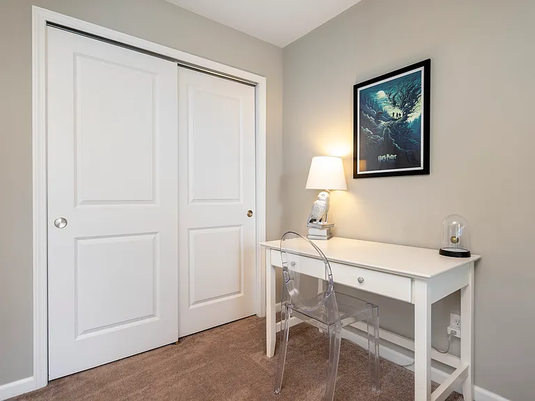 704 Bridgeview Dr — Photo 21