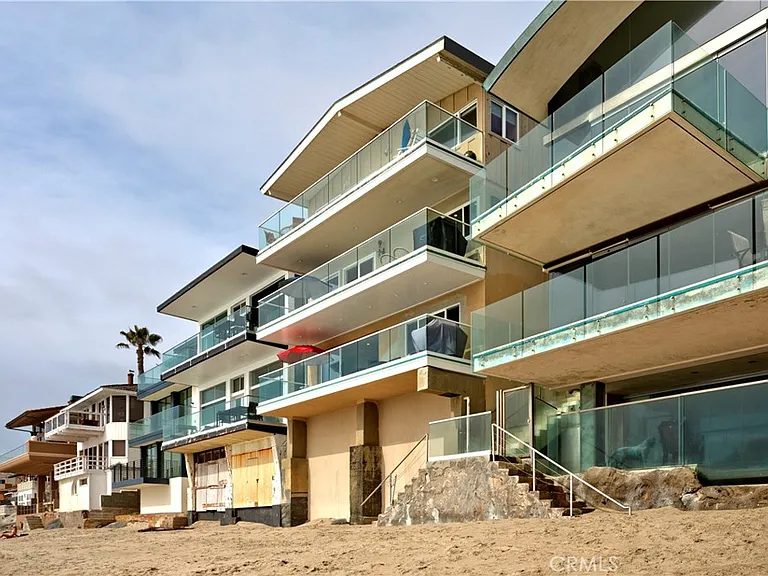 1249 Ocean Front #D — Photo 21